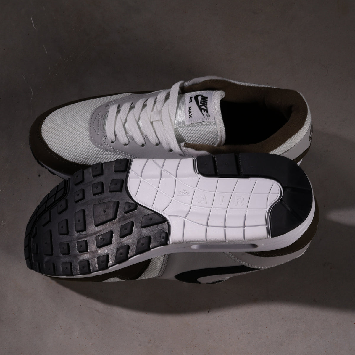 Nike Air Max 1 White Black (SALE)