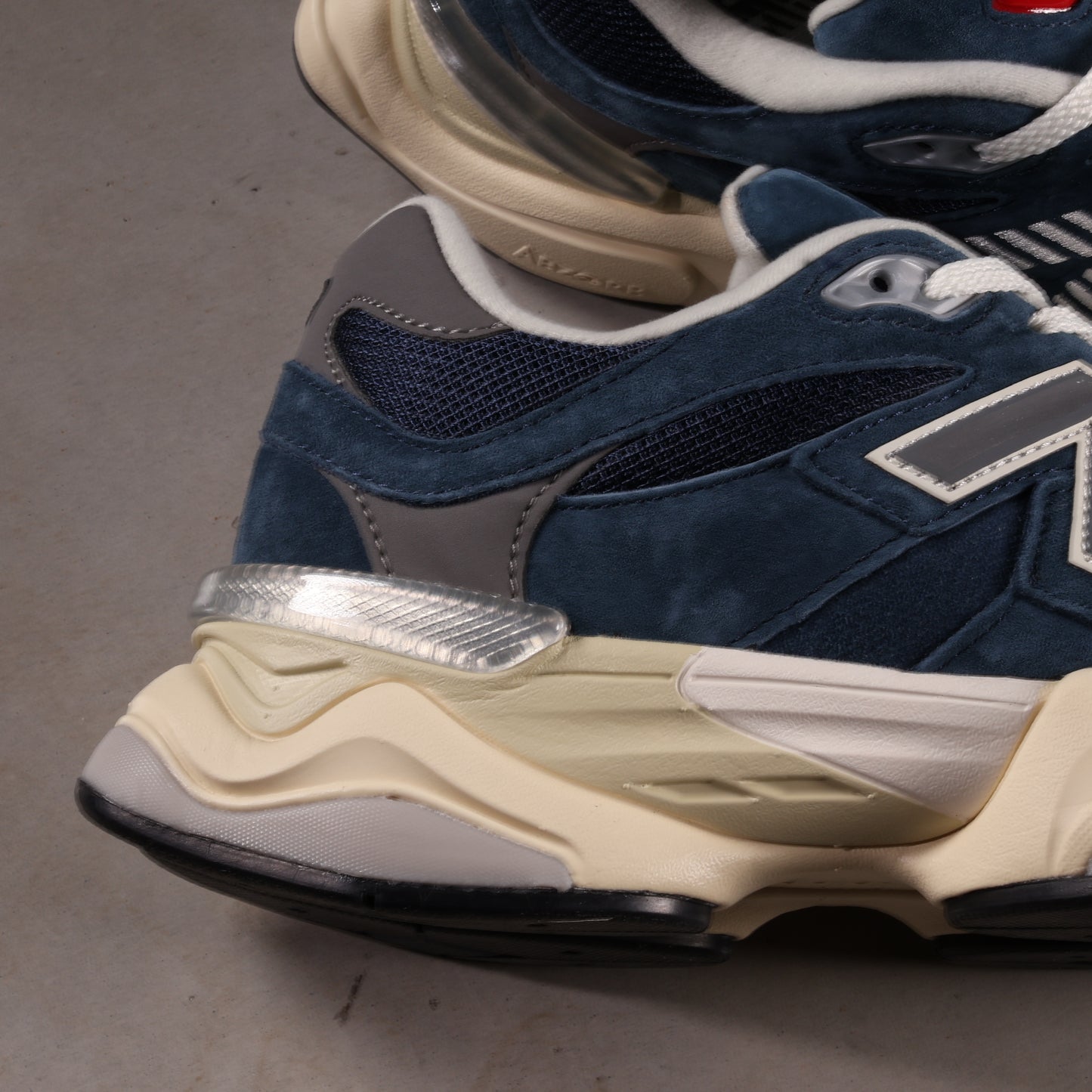 New Balance 9060 Navy White (SALE)