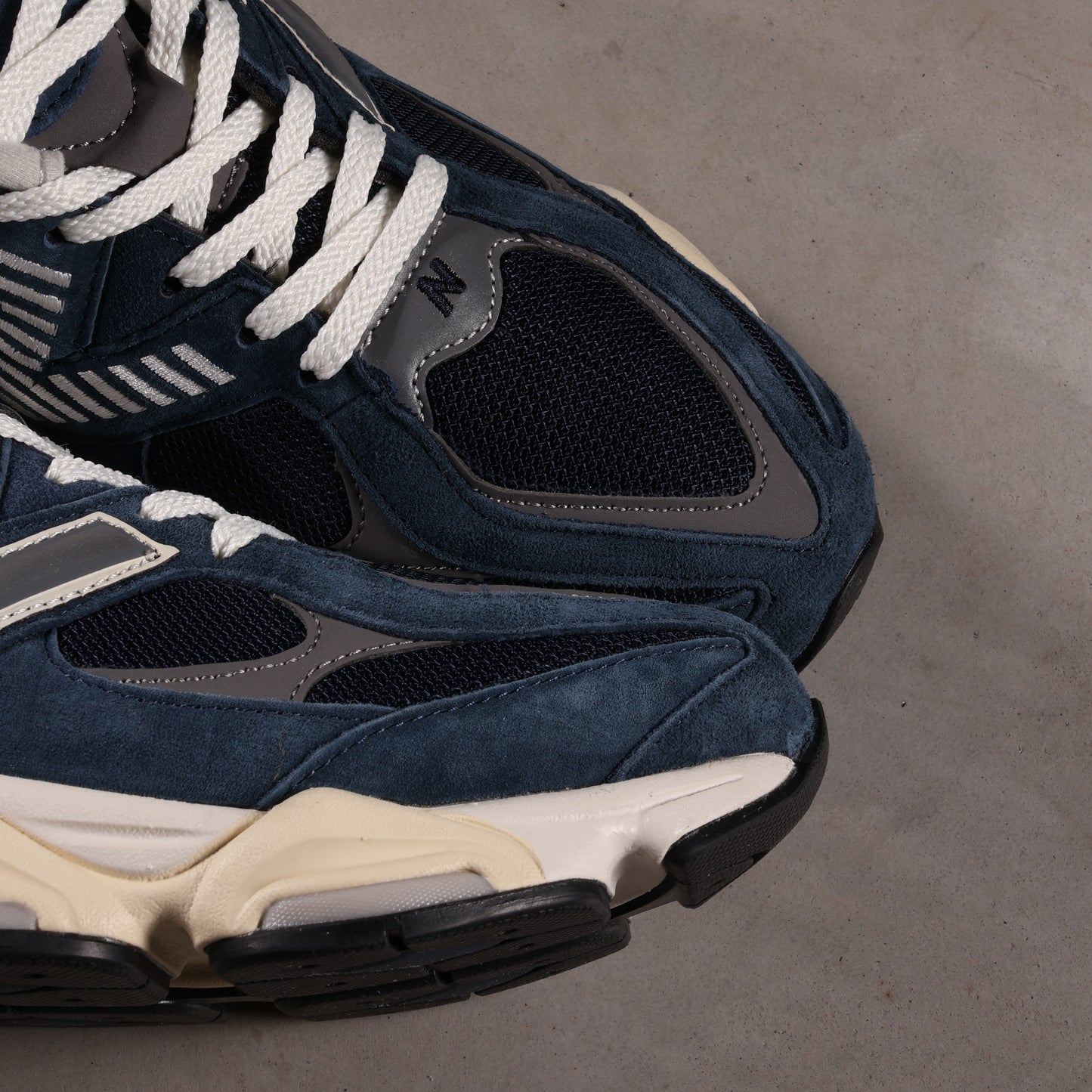 New Balance 9060 Navy White (SALE)