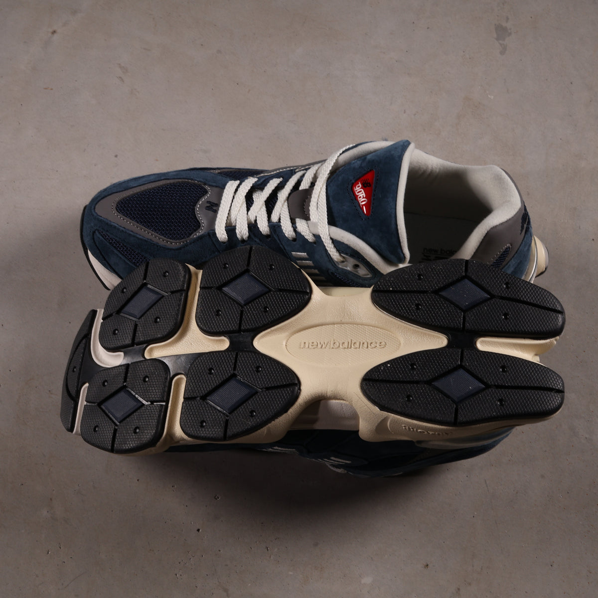 New Balance 9060 Navy White (SALE)