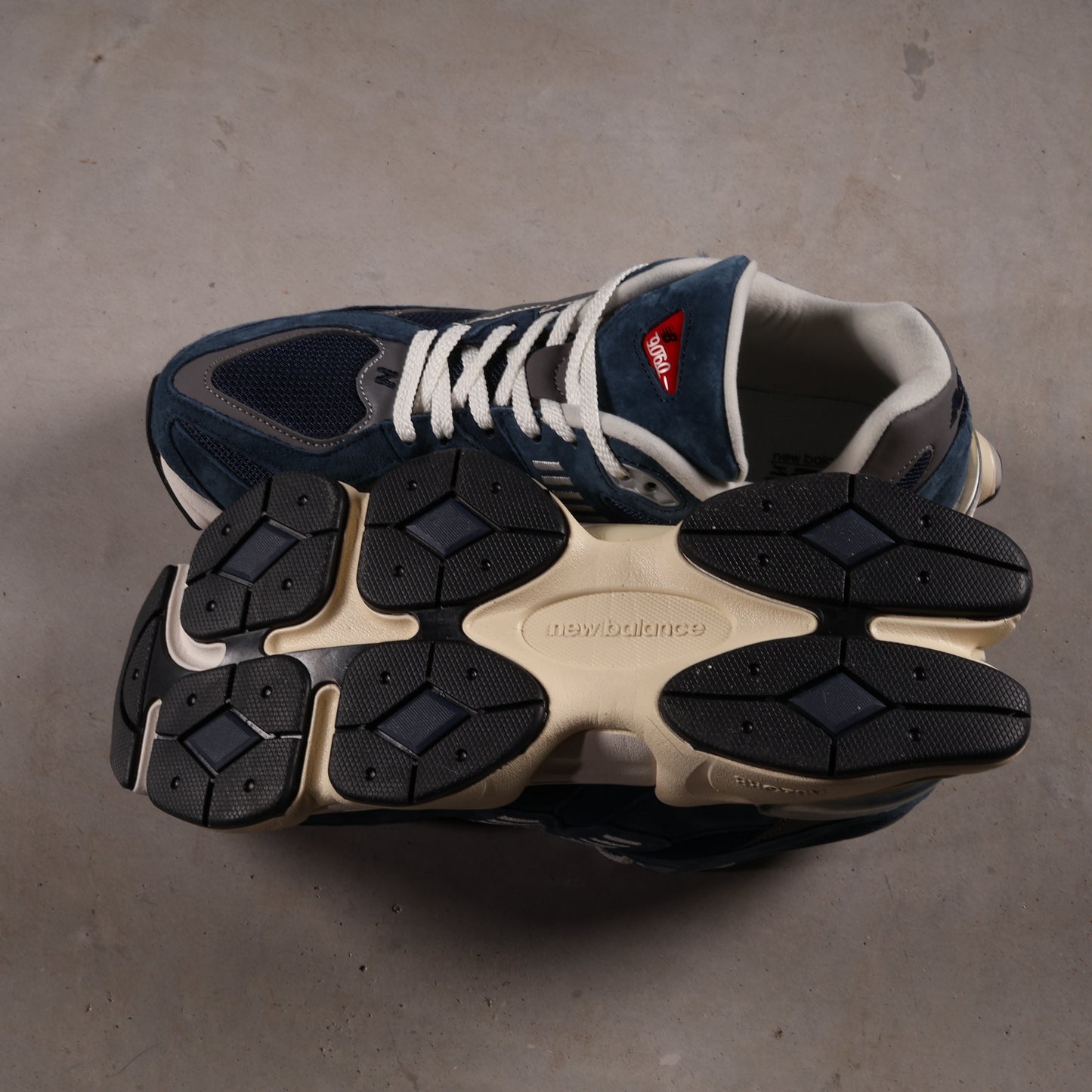 New Balance 9060 Navy White (SALE)