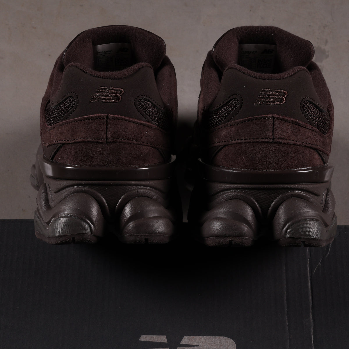 New Balance 9060 Chocolate (SALE)