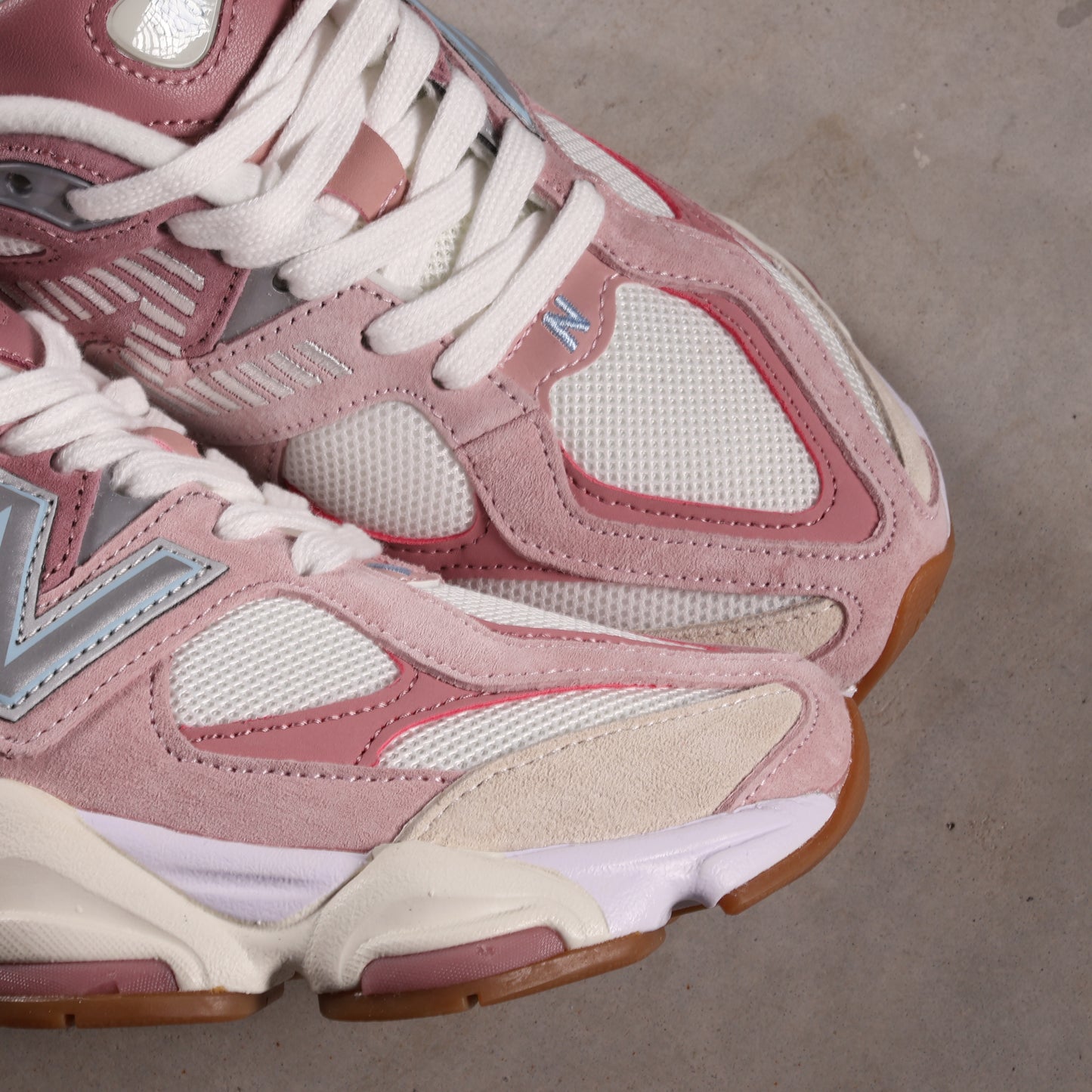 New Balance 9060 Neapolitan
