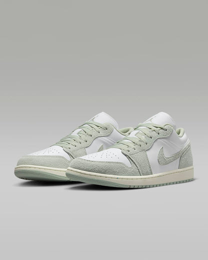 Jordan 1 Low SE Seafoam