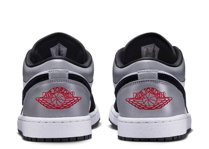 Jordan 1 Low SE Weiß Feuerrot Schwarz Matt Silber