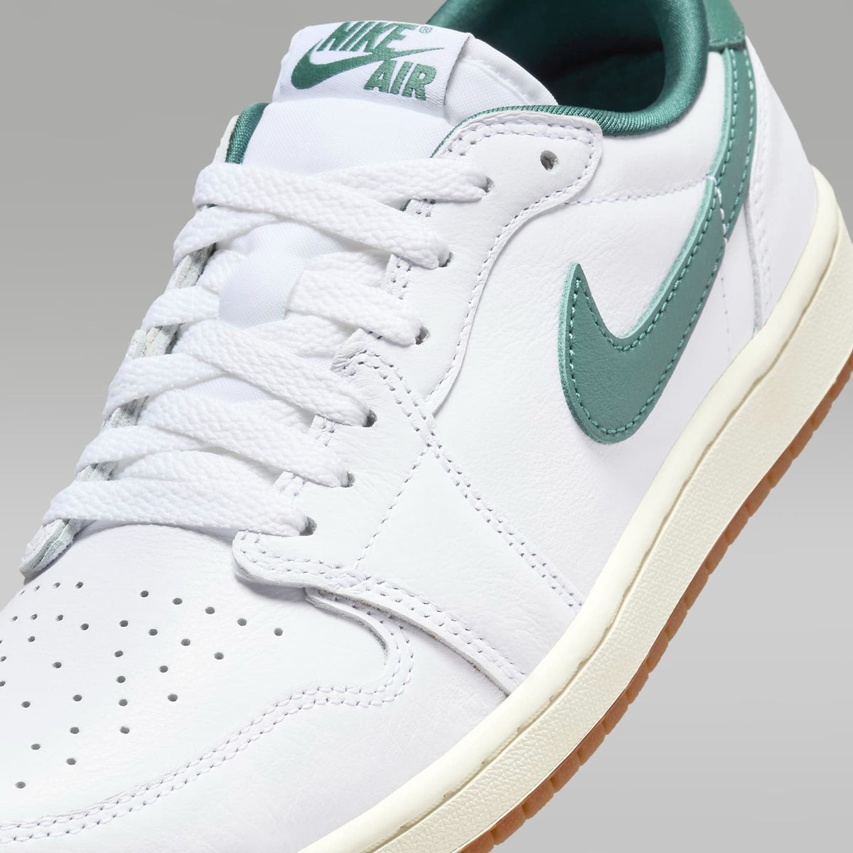 Jordan 1 Retro Low OG Oxidized Green (Damen)