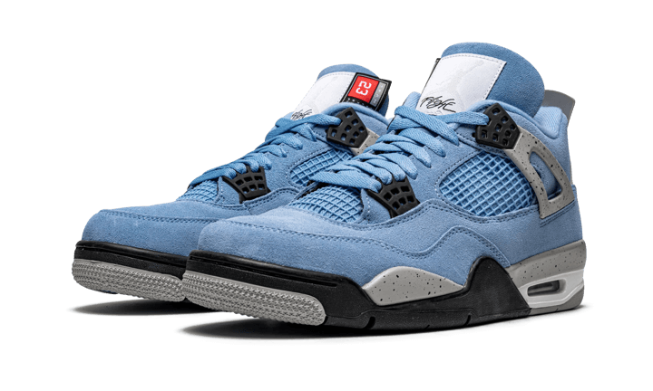 Jordan 4 Retro University Blue detail 3