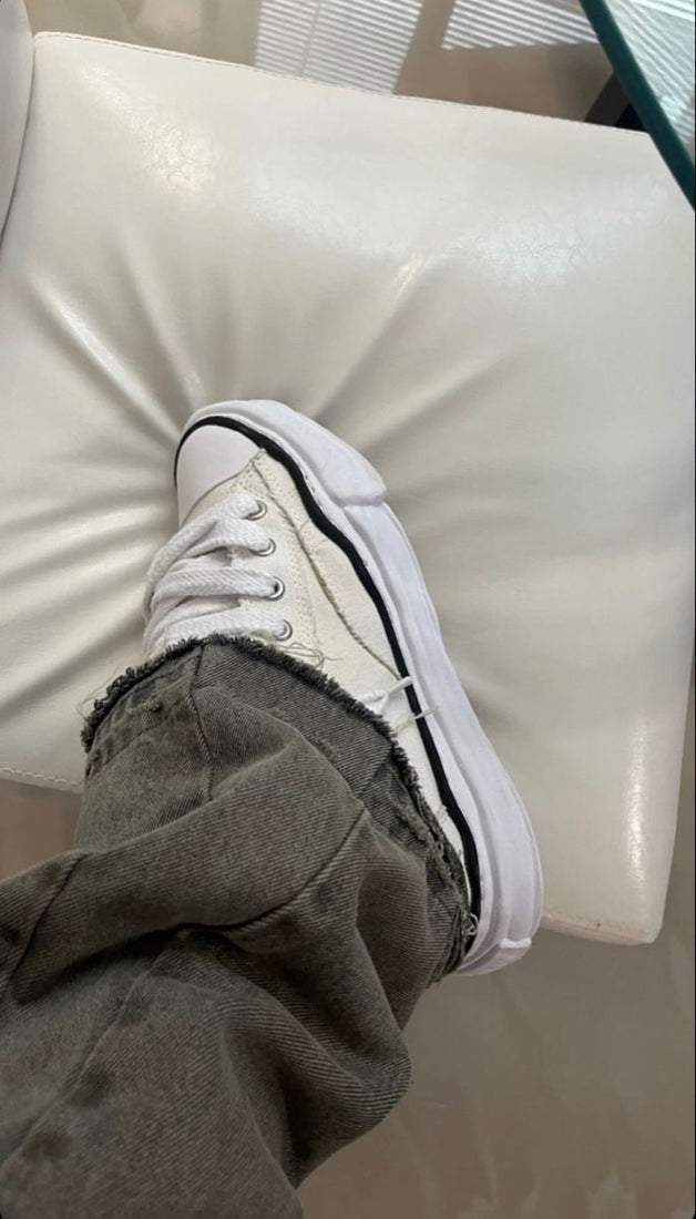 Maison Mihara Yasuhiro Peterson OG Sole Canvas Low Weiß