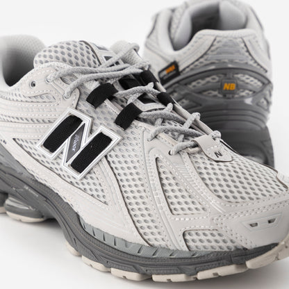 New Balance 1906R Cordura Grey Black