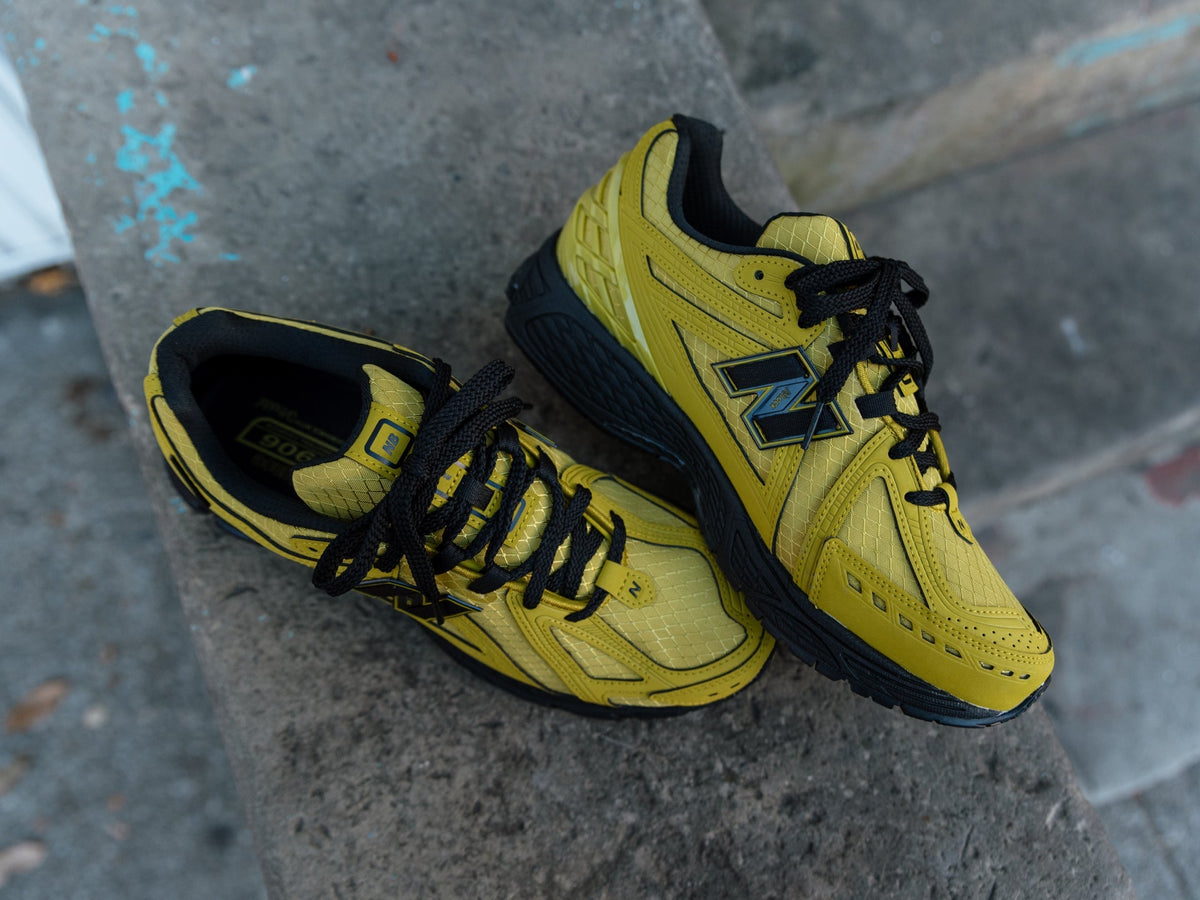 New Balance 1906R Cordura Marshland Schwarz