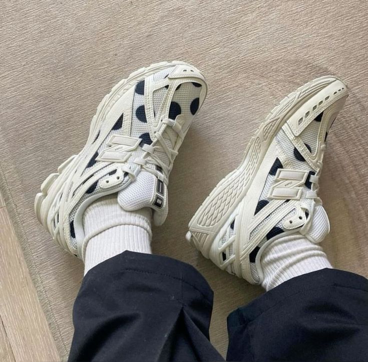 New Balance 1906R Polka Dot Meersalz