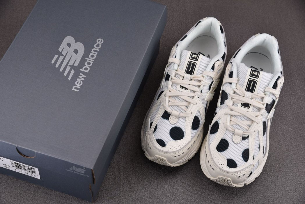 New Balance 1906R Polka Dot Meersalz