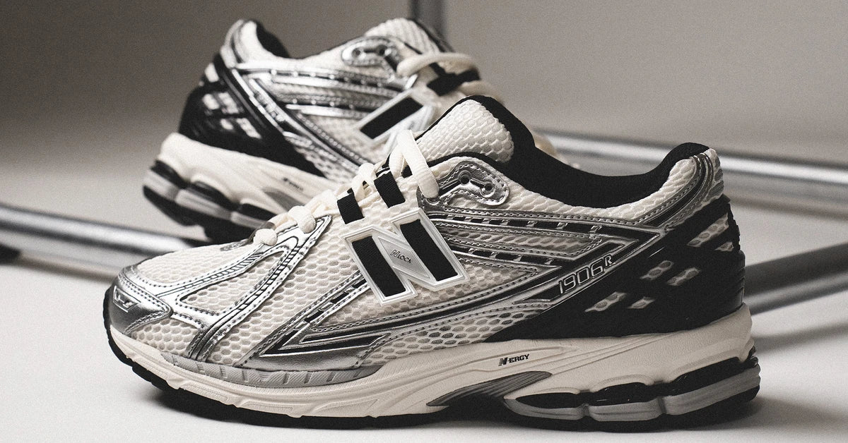 New Balance 1906R Silber Schwarz