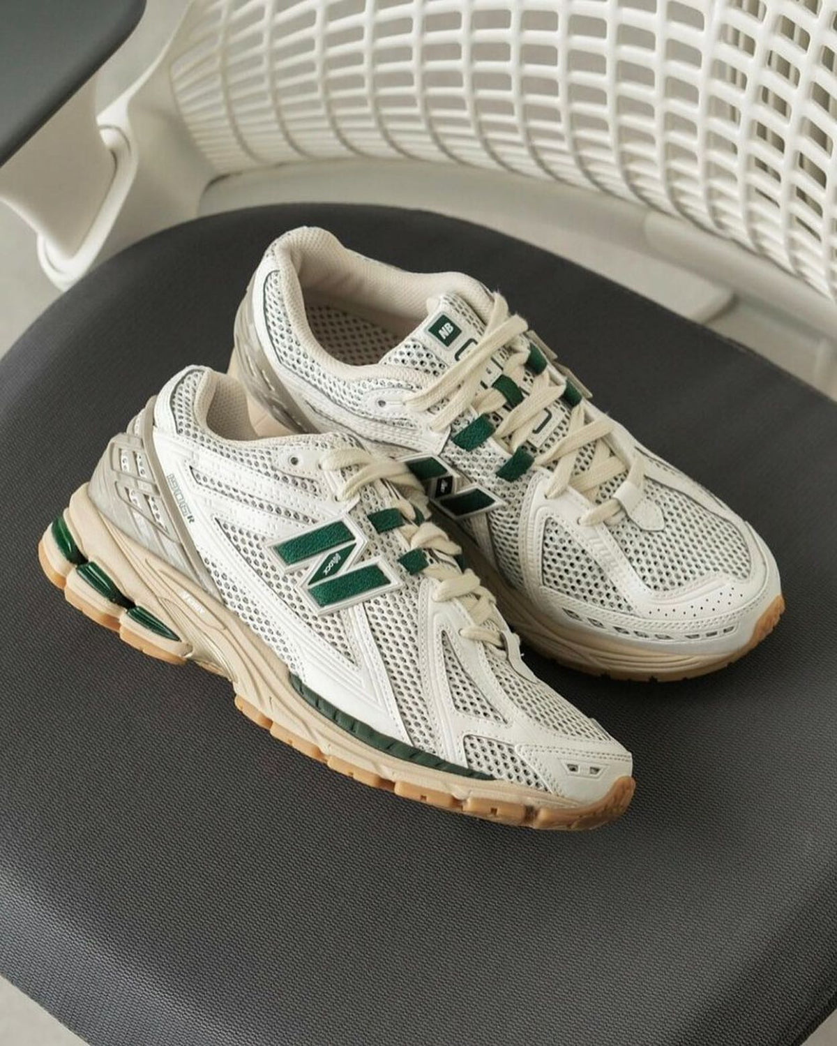 New Balance 1906R Weiß Grün Creme