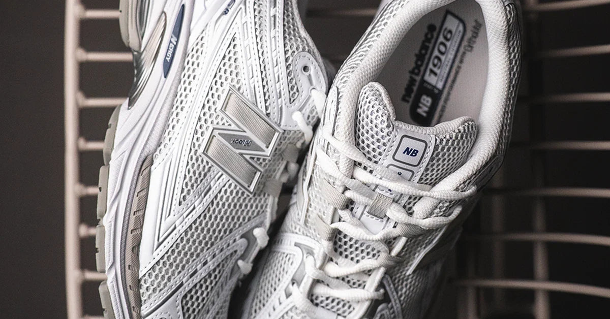 New Balance 1906R Weiß Team Royal