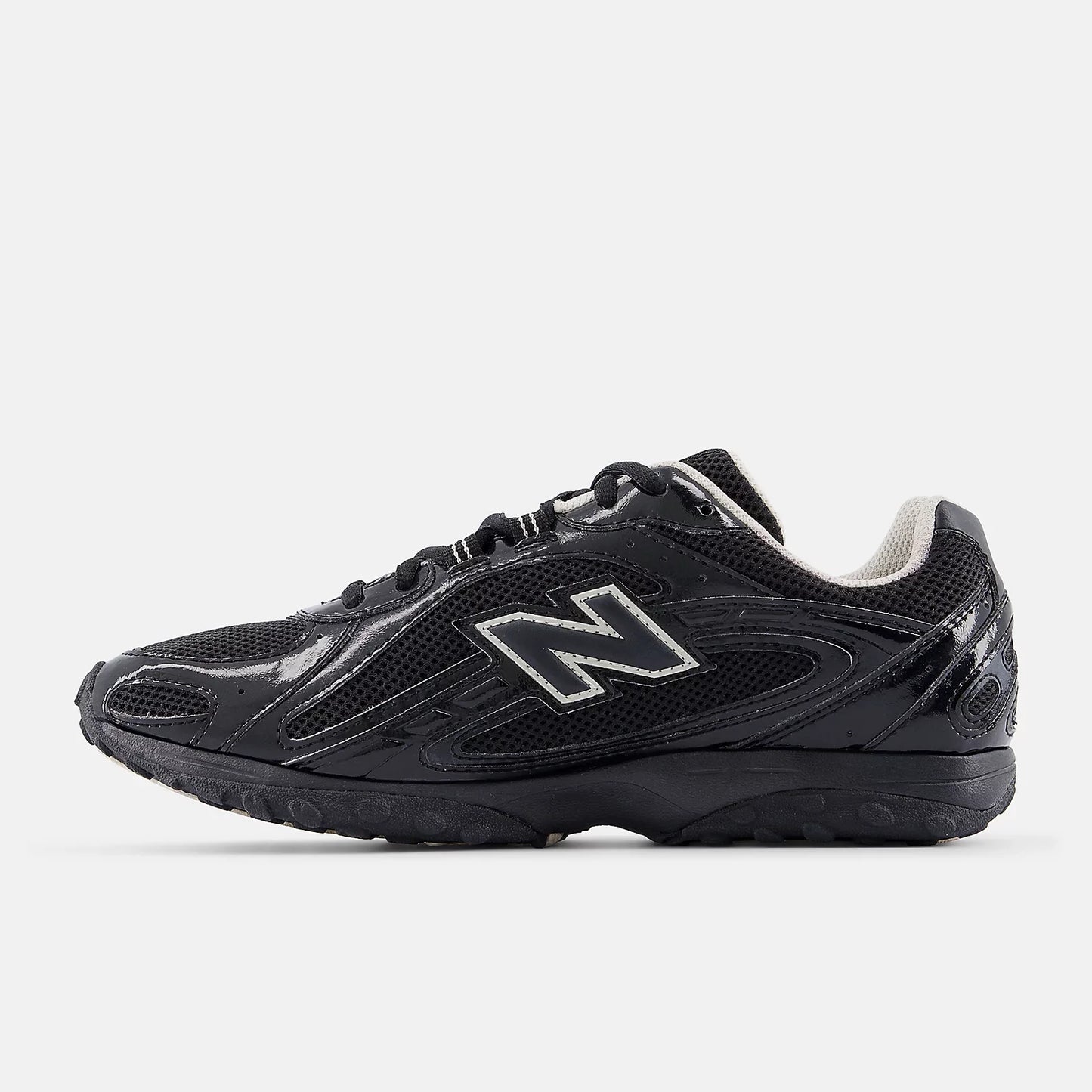 New Balance 204L Black Timberwolf