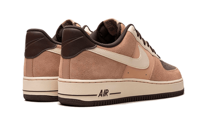 Nike Air Force 1 Low LV8 EMB Hanf-Kokosmilch