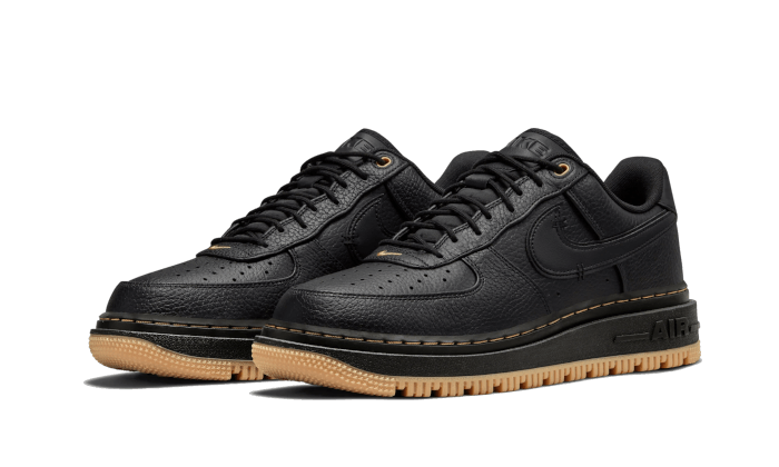 Nike Air Force 1 Low Luxe Schwarzer Gummi