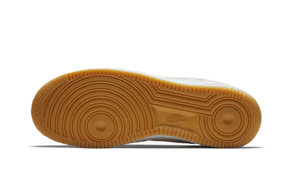Nike Air Force 1 Low Premium Hellcreme-Gummi