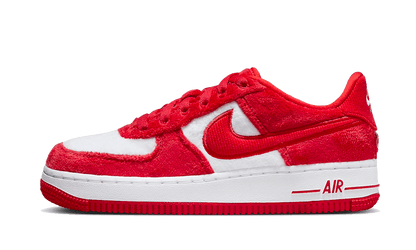 Nike Air Force 1 Low Valentinstag Fleece (2024)