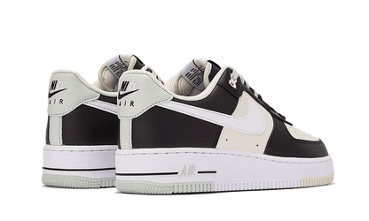Nike Air Force 1 Low '07 LV8 Split Schwarzes Phantom