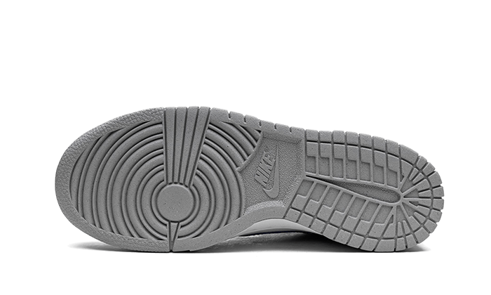 Nike Dunk Low Mini Swoosh Wolf Grau Game Royal