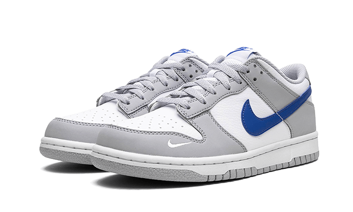Nike Dunk Low Mini Swoosh Wolf Grau Game Royal
