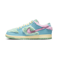 Nike SB Dunk Low Visty x VERDY