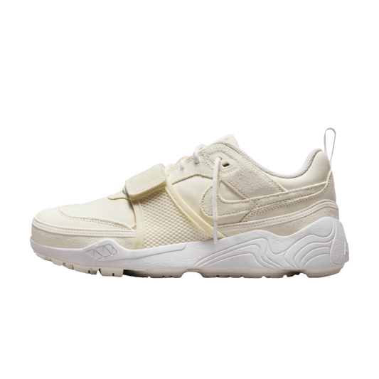 Nike Zoom Field Jaxx SP Travis Scott Sail