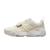 Nike Zoom Field Jaxx SP Travis Scott Sail