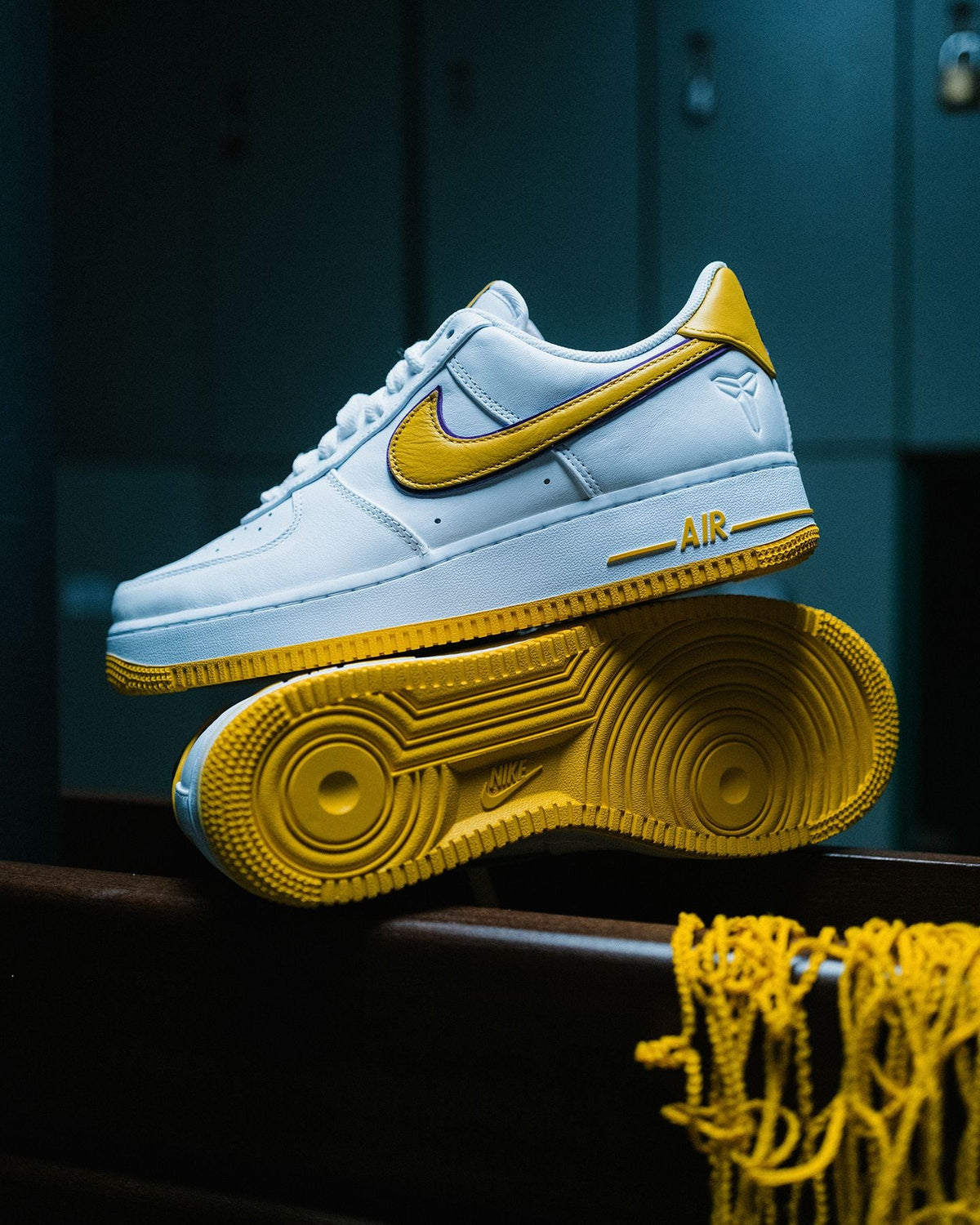 Nike Air Force 1 Low Retro QS Kobe Bryant Lakers Home