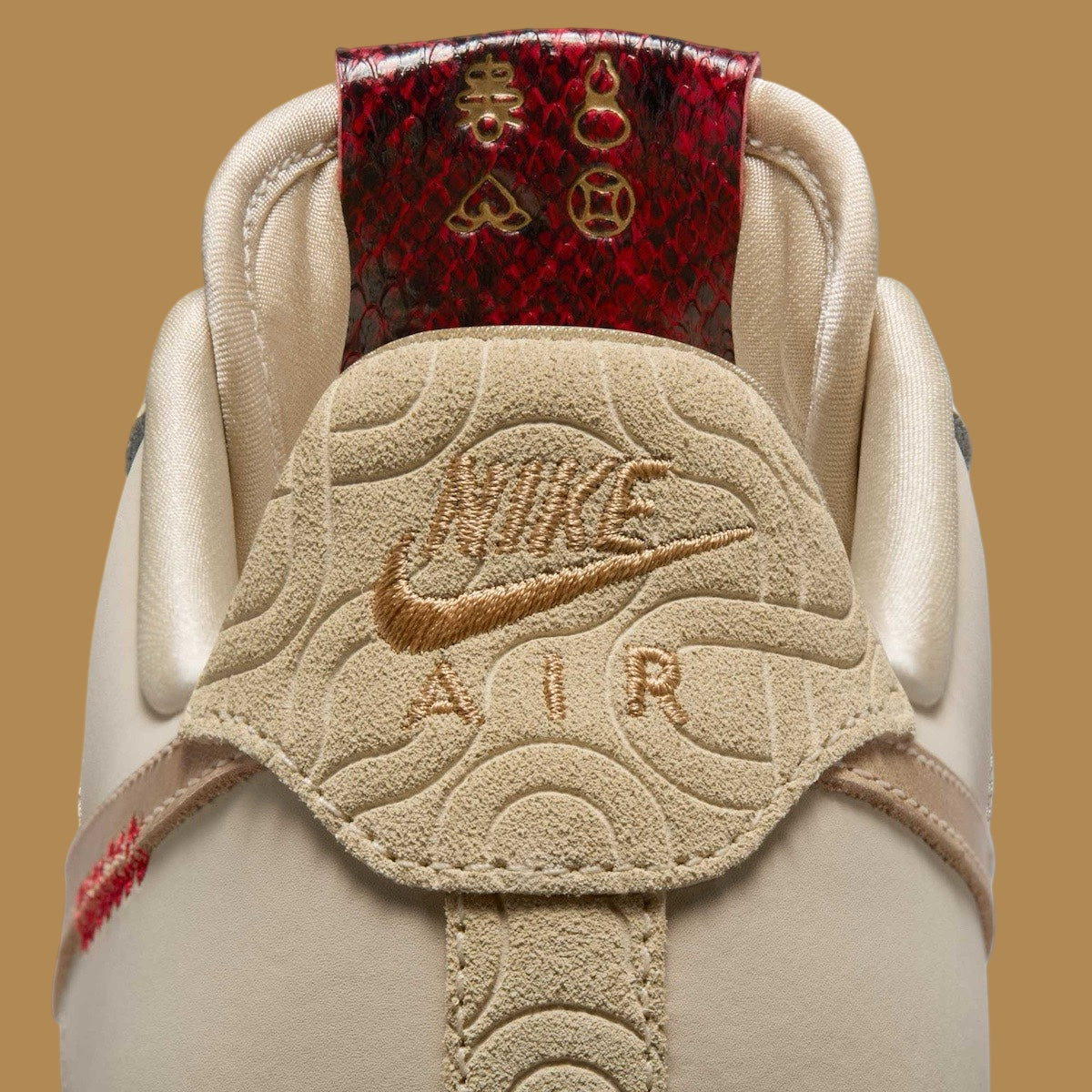 Nike Air Force 1 Low Jahr der Schlange (Damen)