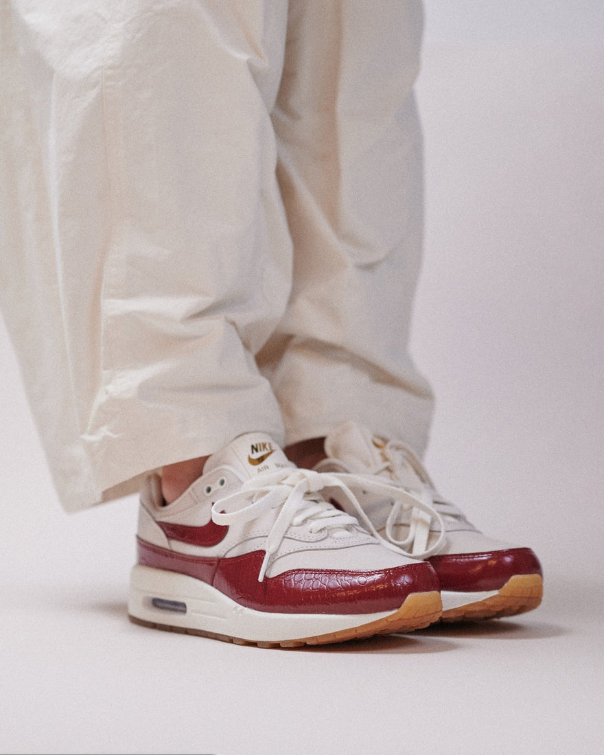 Nike Air Max 1 LX Team Red Sail