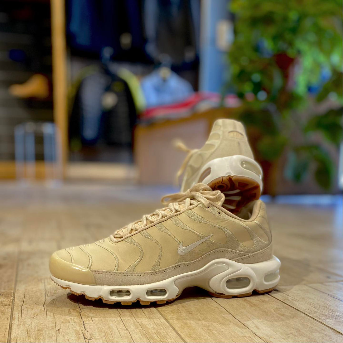 Nike Air Max Plus PRM Tan Gum