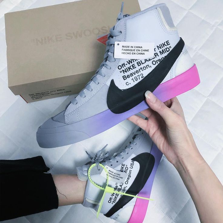 Nike Blazer Mid Off-White Wolf Grey Serena Queen detail 2