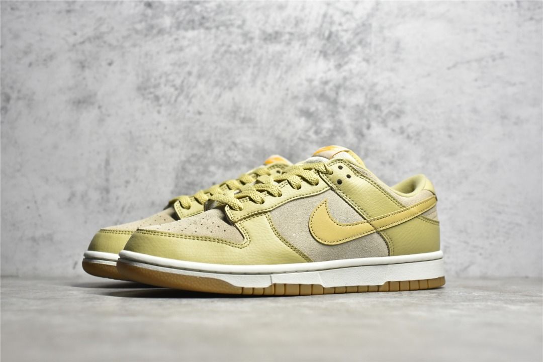 Nike Dunk Low Khaki Wildleder Gummi