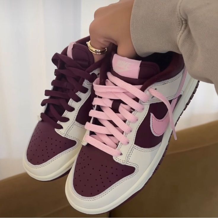 Nike Dunk Low PRM Valentinstag