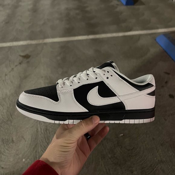 Nike Dunk Low Reverse Panda Volt