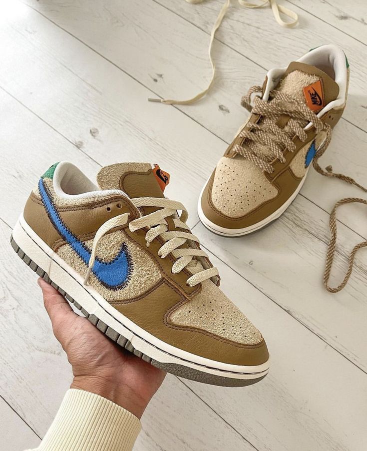 Nike Dunk Low Größe? Dunkles Treibholz