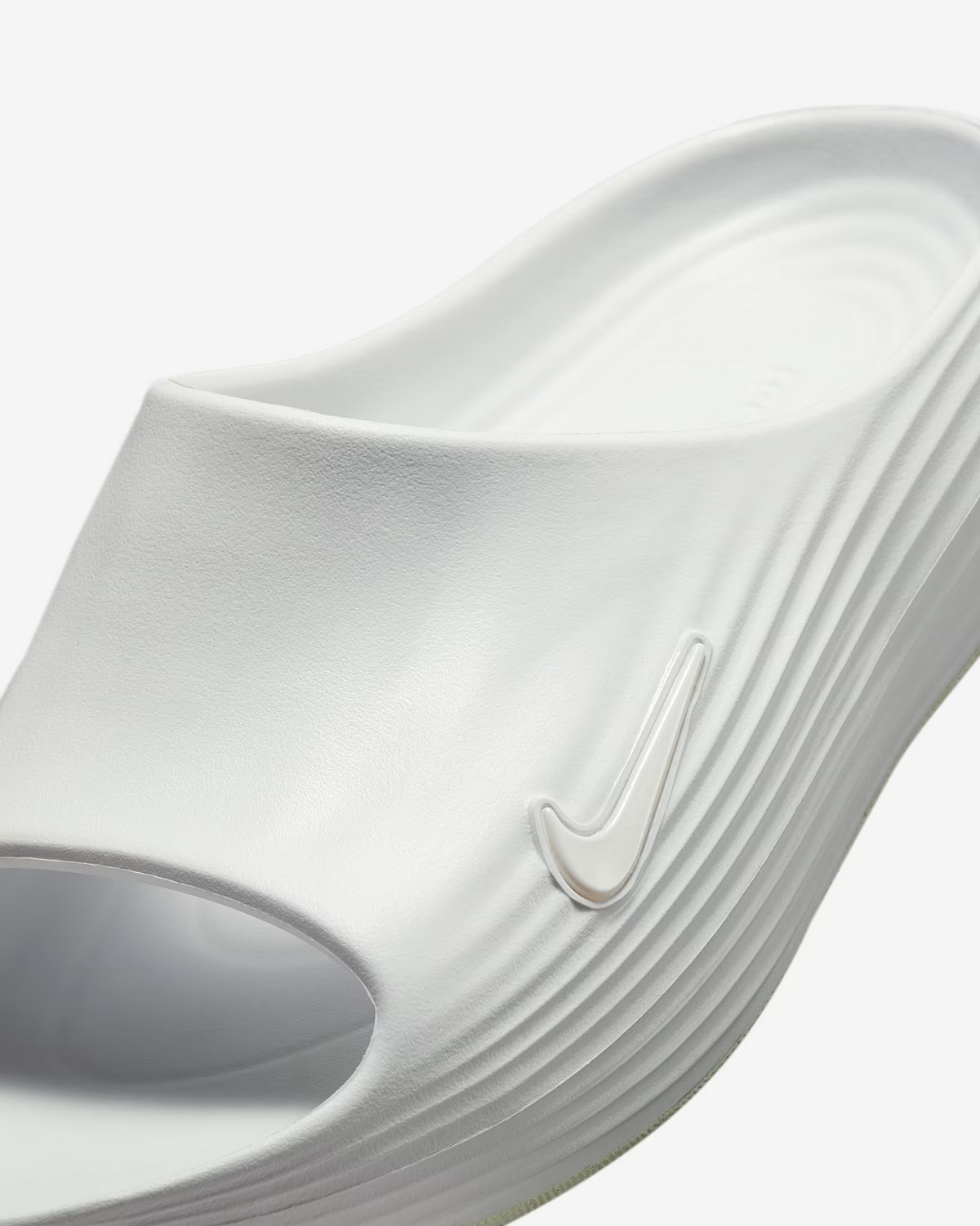 Nike ReactX Rejuven8 Slide Summit White