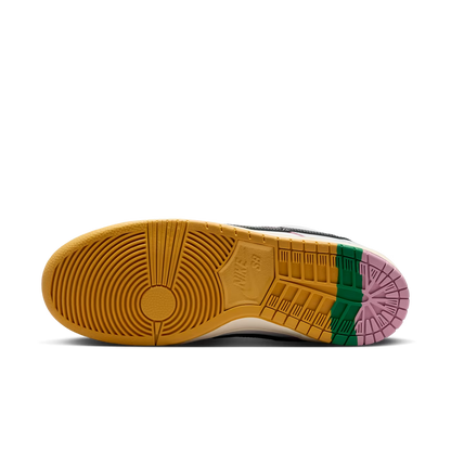 Nike SB Dunk Low CSEF