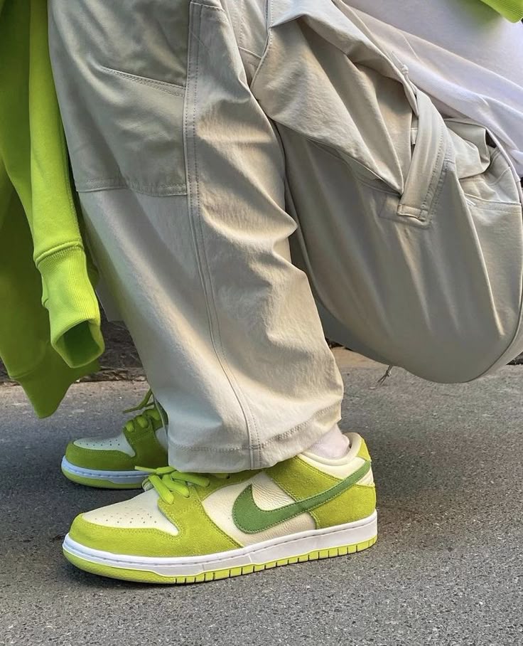 Nike SB Dunk Low Grüner Apfel