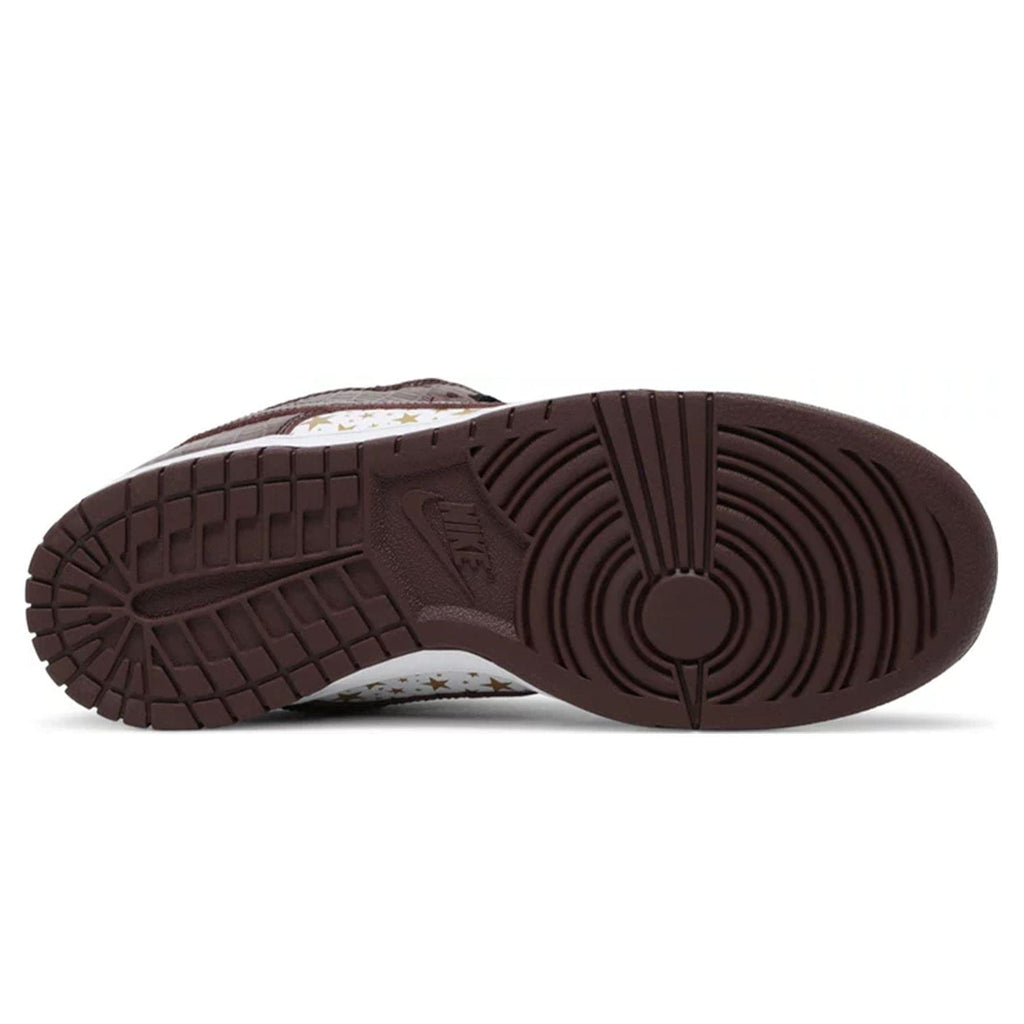 Nike SB Dunk Low Supreme Stars Barkroot Brown
