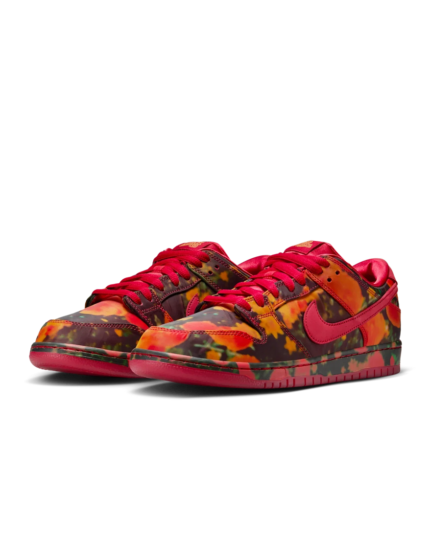 Nike SB Dunk Low Der Zauberer von Oz Mohnfeld