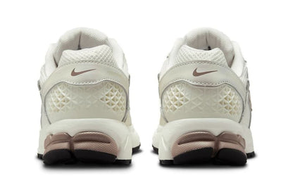Nike Zoom Vomero 5 Sail Mink Brown Black