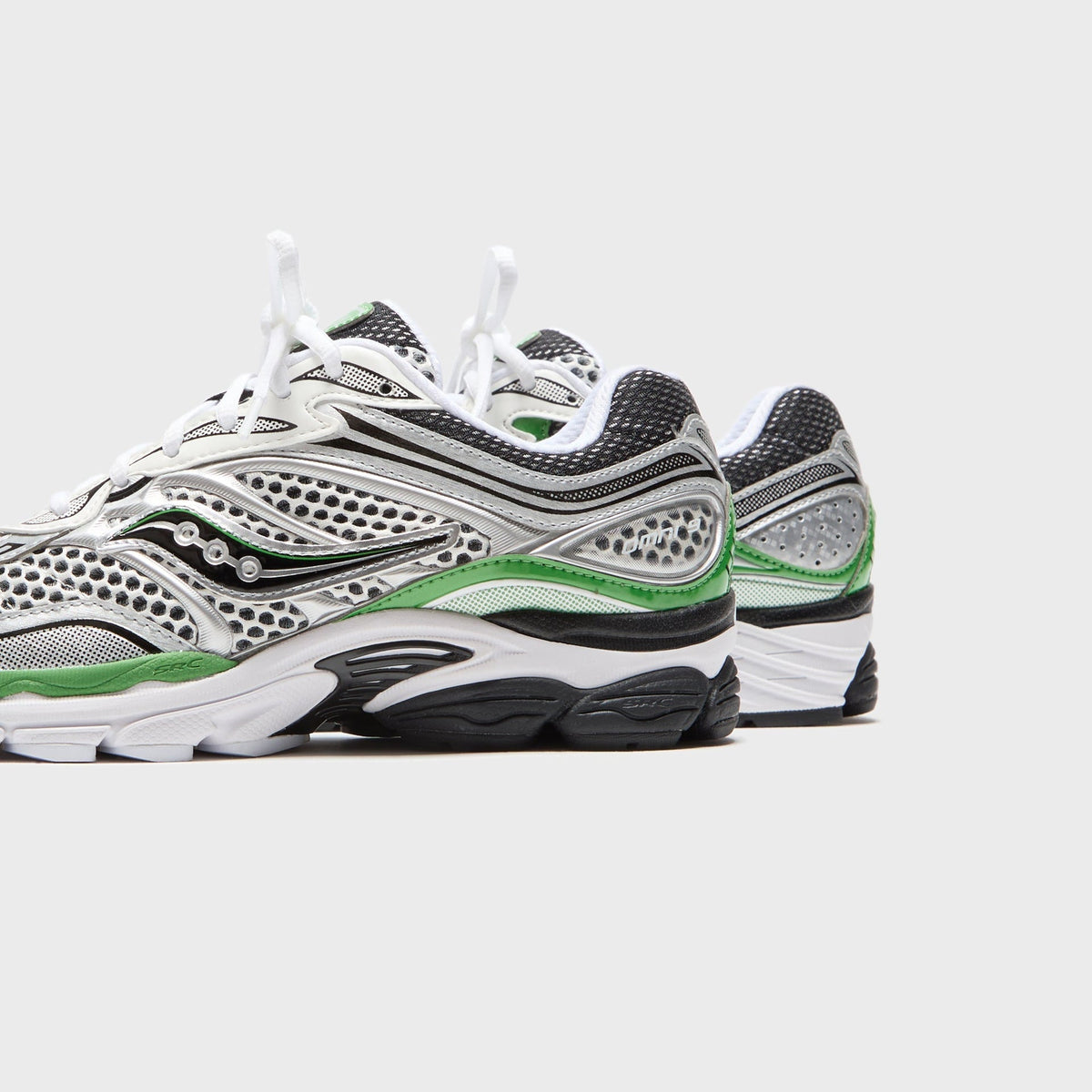 Saucony ProGrid Omni 9 Silver Green