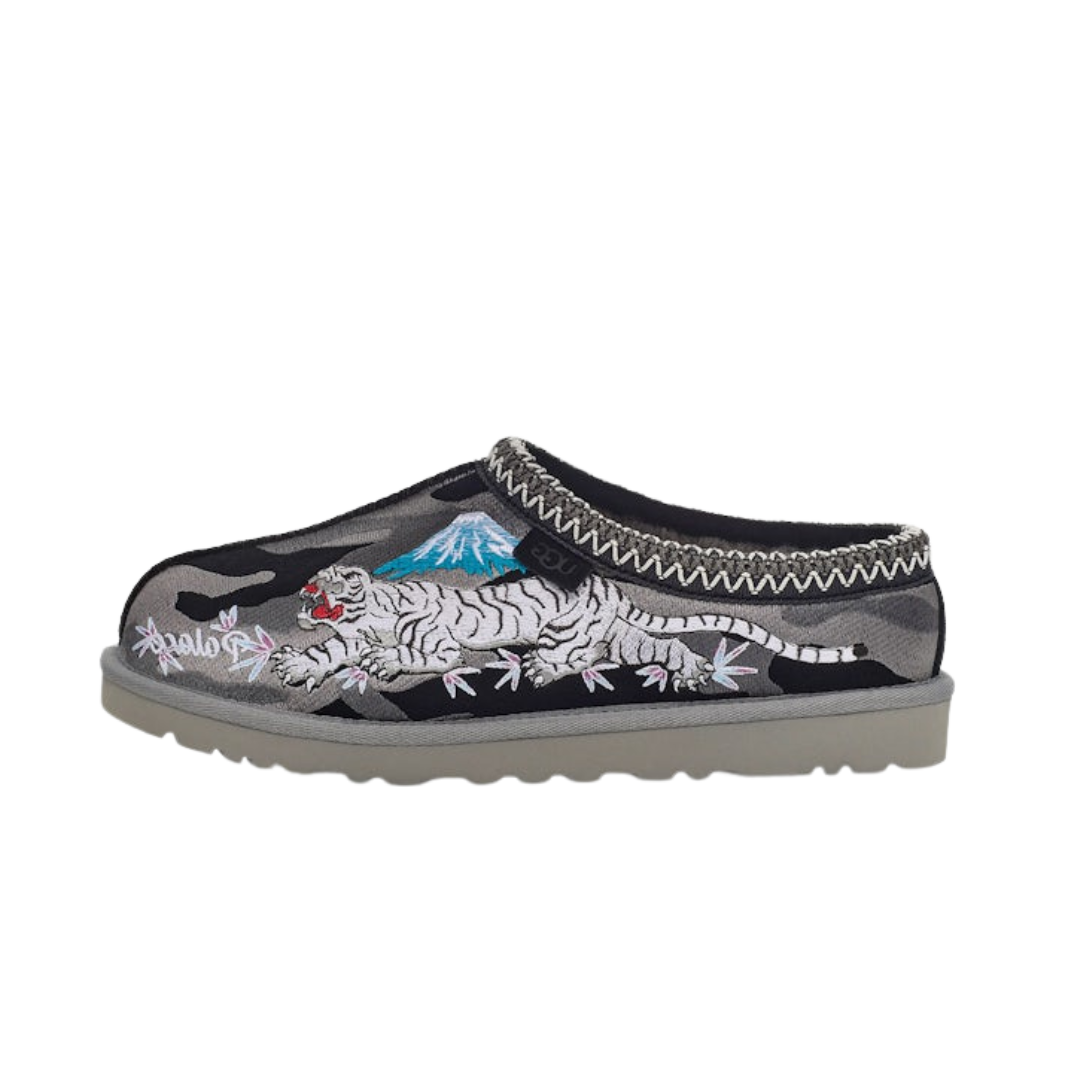 UGG Tasman Slipper Palace Schwarz Camo