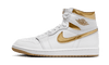 Air Jordan 1 Retro High OG Metallic Gold