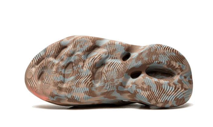 Adidas Yeezy Foam RNNR MX Sandgrau