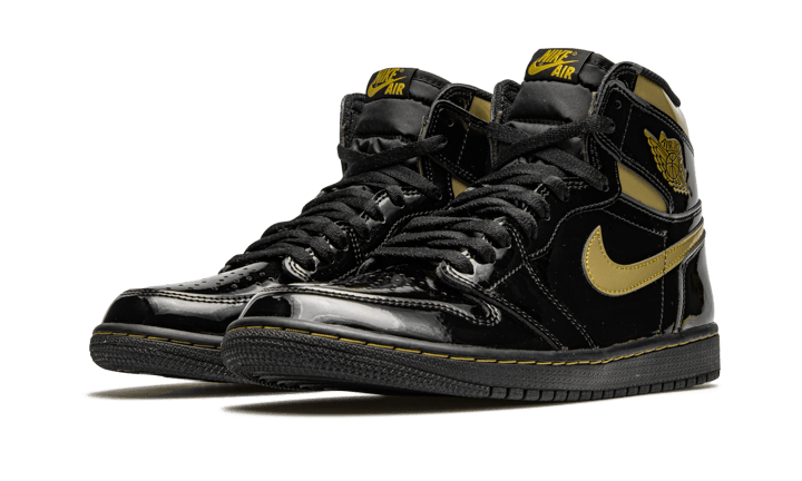 Air Jordan 1 High Schwarz Metallic Gold
